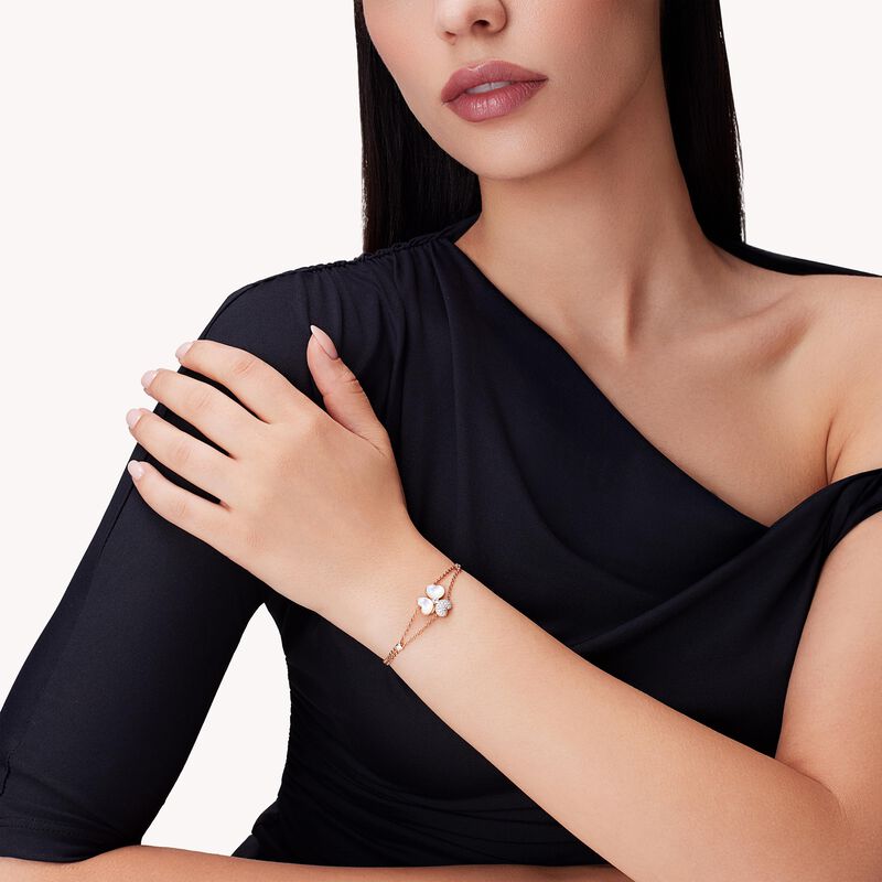 Flower of Eternity Mother of Pearl Bracelet